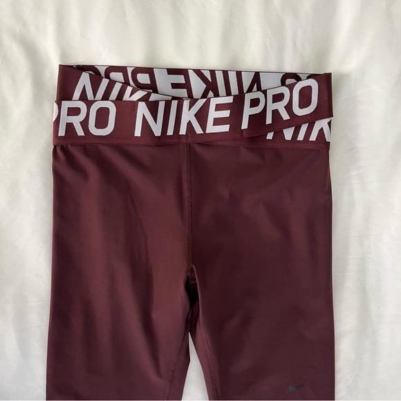 Nike Pro Intertwist Leggings Burgundy - Picture 6 of 7